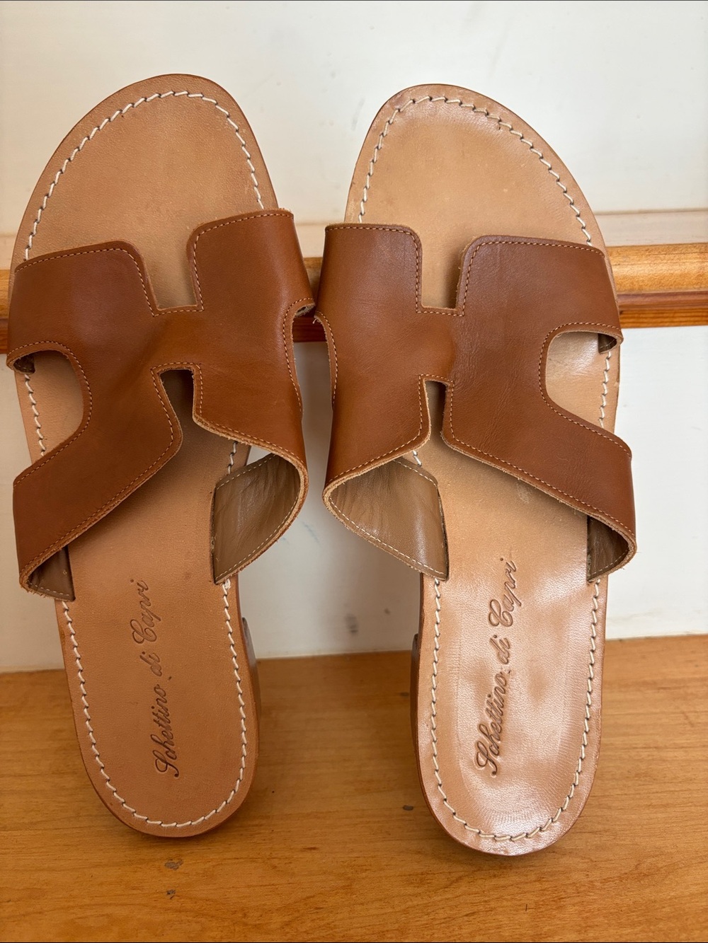 Vero Cuoio Cognac Leather Slide Sandals
